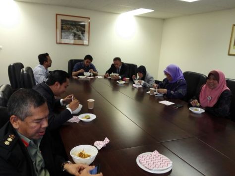 Anak Johor Australia Canberra 4